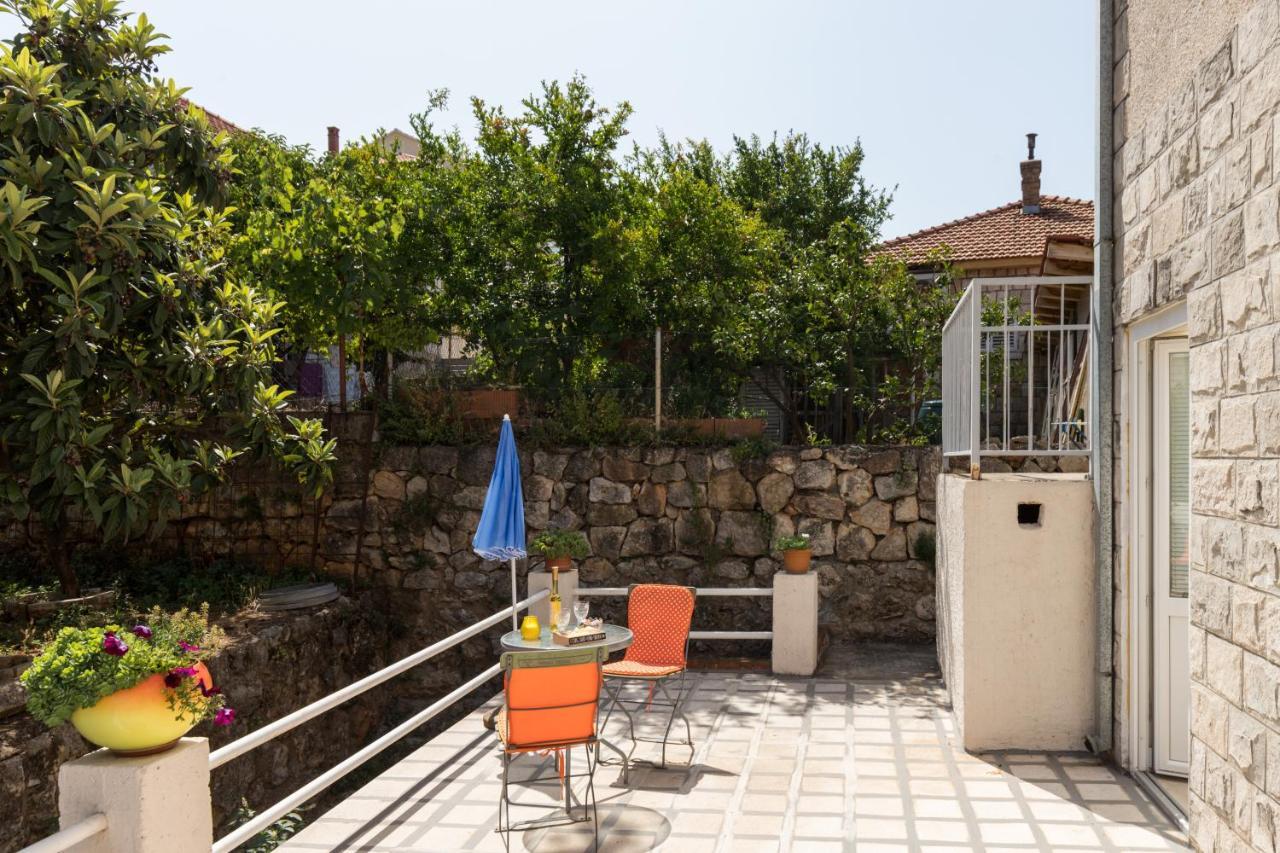 Bradas Guest house 2*